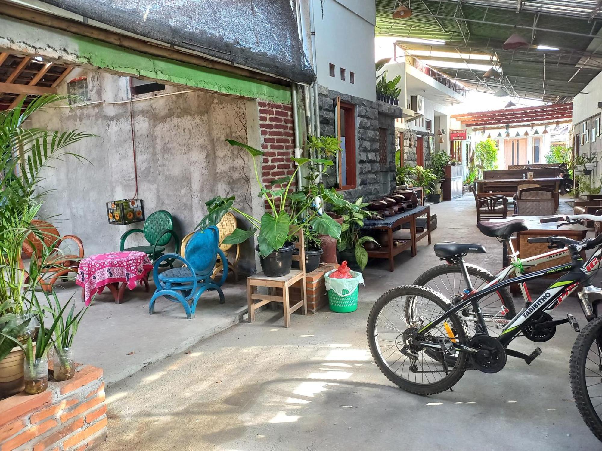 Ada Homestay Magelang Zewnętrze zdjęcie