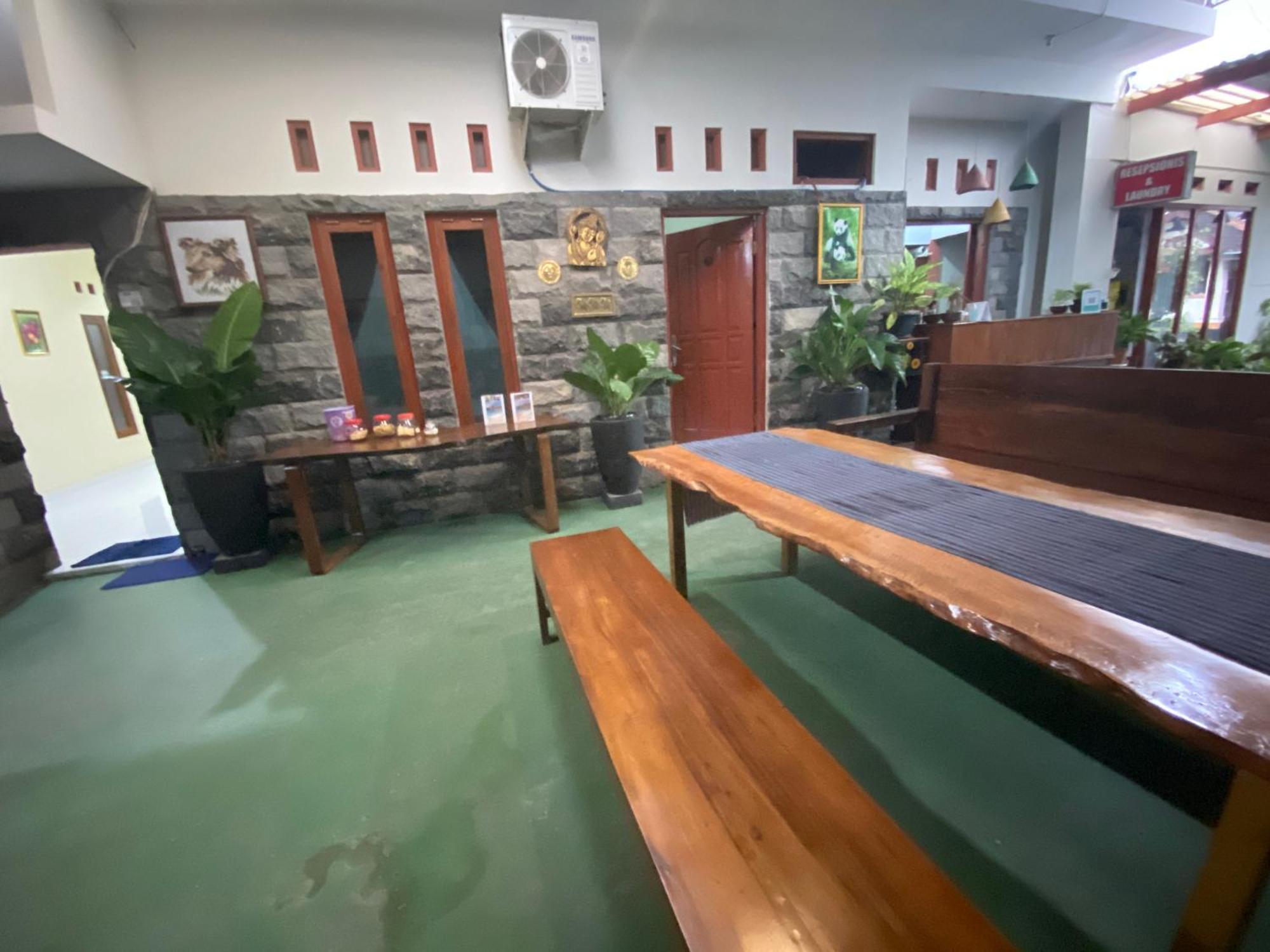 Ada Homestay Magelang Zewnętrze zdjęcie