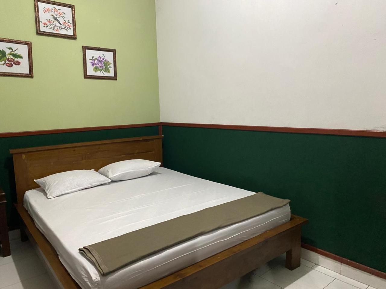 Ada Homestay Magelang Zewnętrze zdjęcie