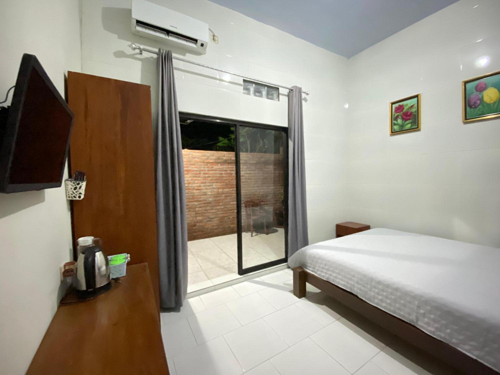 Ada Homestay Magelang Zewnętrze zdjęcie