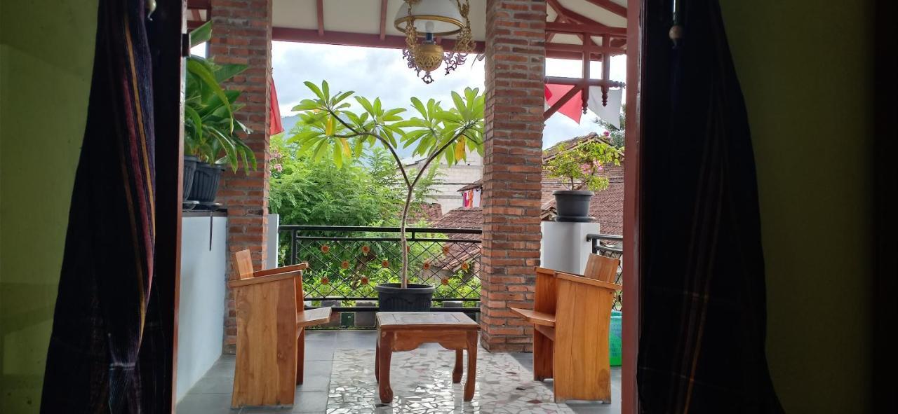 Ada Homestay Magelang Zewnętrze zdjęcie